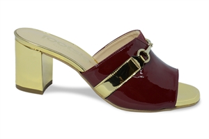 Footsie F3362A 982 Burgundy and Gold